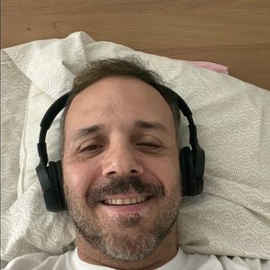 Meet your Posher, Enrique